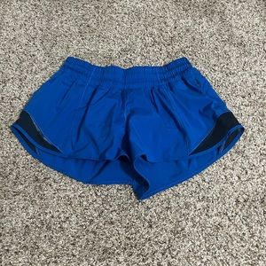Hotty Hot short 2” Lululemon